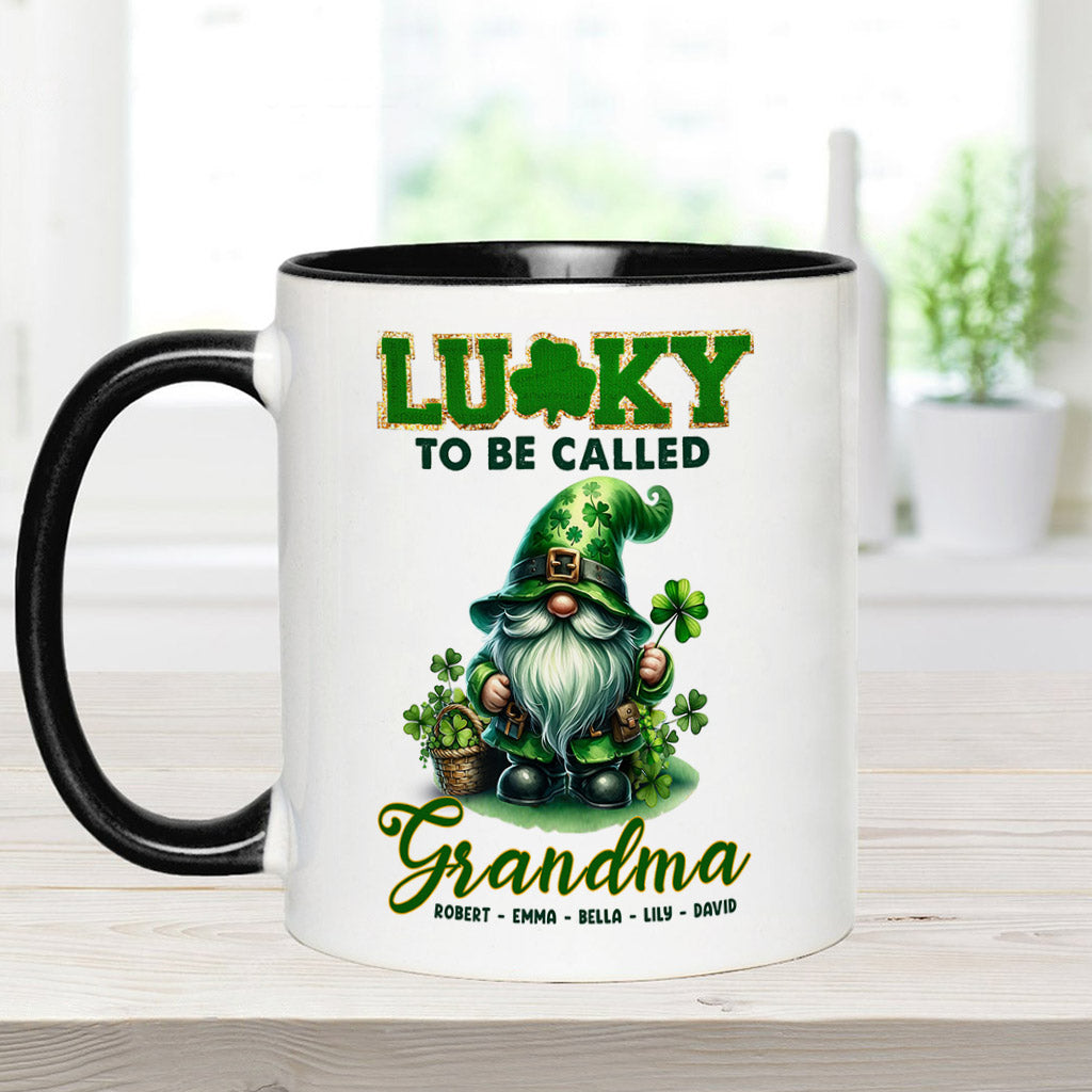 Glücklich, Nana/Mimi genannt zu werden... - Personalisierte Tasse mit Oma-Akzent
