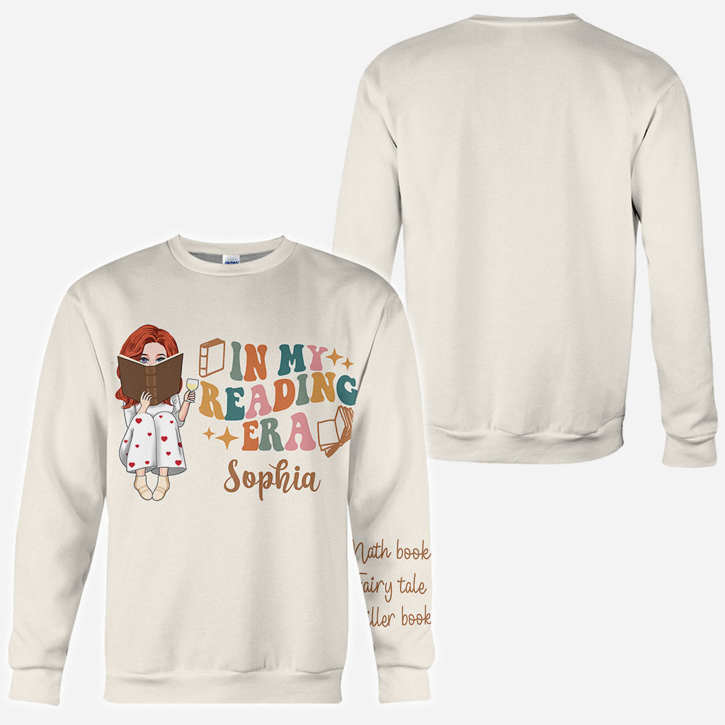 In meiner Lesephase – Personalisiertes T-Shirt mit Buchmotiv