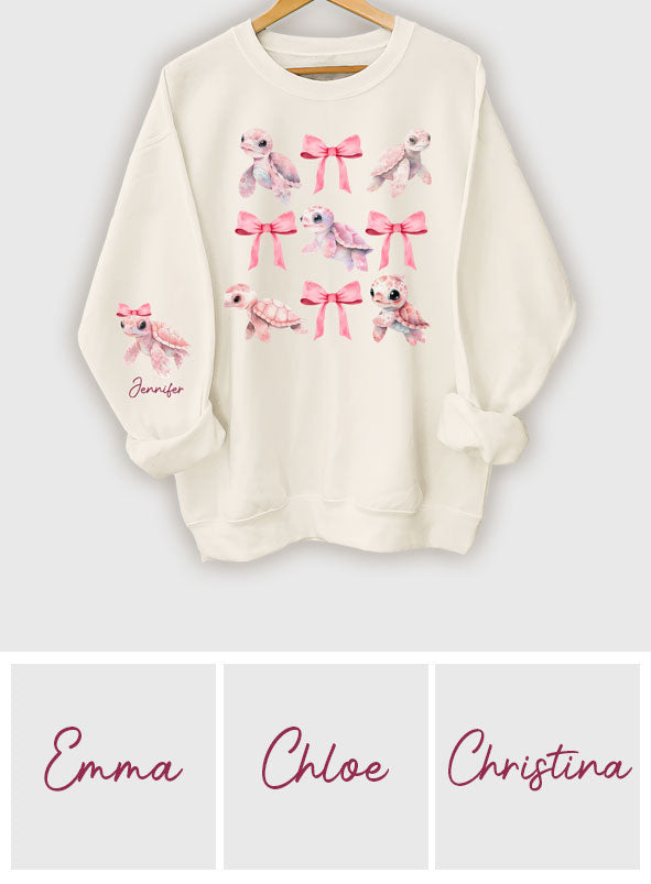 Rosa Schleife mit kokettem Motiv, Aquarell-Schildkröte – personalisiertes Shirt mit Schildkrötenmuster