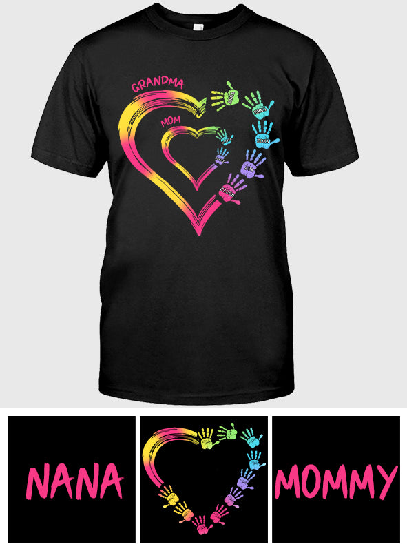 Beliebiger Titel für Mutter und Oma, Doppelherz, bunt - Personalisiertes Oma-T-Shirt und Hoodie