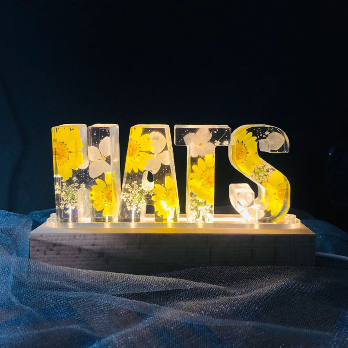 Blumen-Harzlampe für Mütter – Personalisierte Lampe mit individuellem Namen