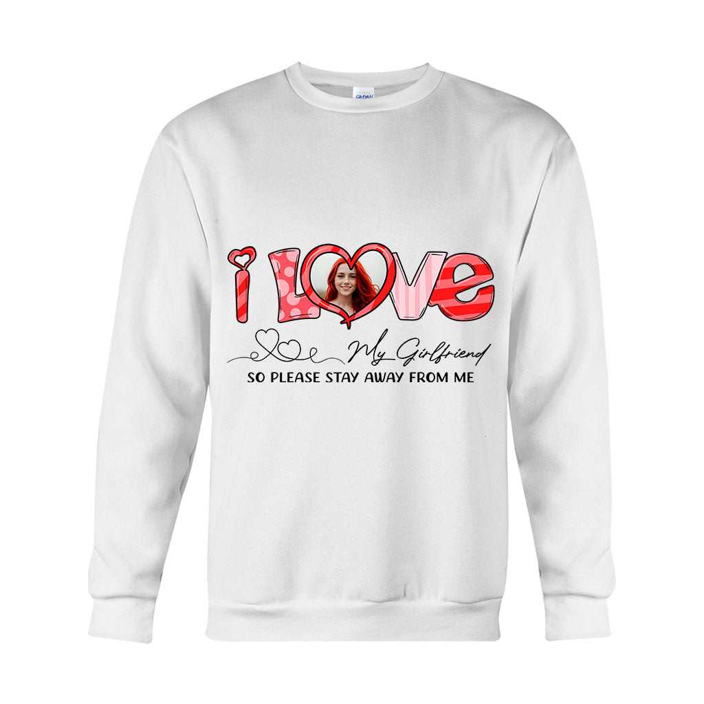 Ich liebe meine Freundin, meinen Freund, meinen Ehemann, meine Ehefrau – Personalisiertes T-Shirt und Hoodie für Paare mit individuellem Foto