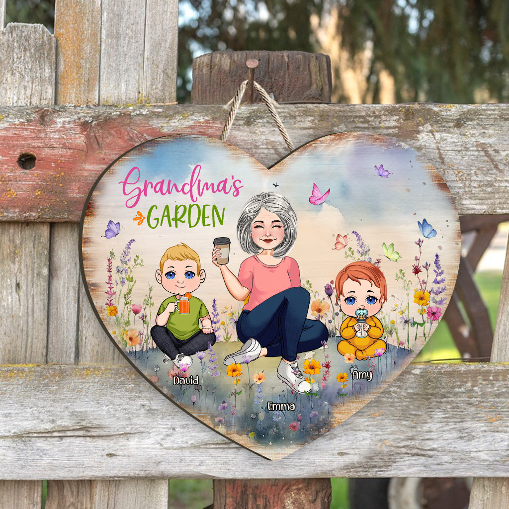 Omas Garten – Personalisiertes, individuell geformtes Holzschild „Oma“