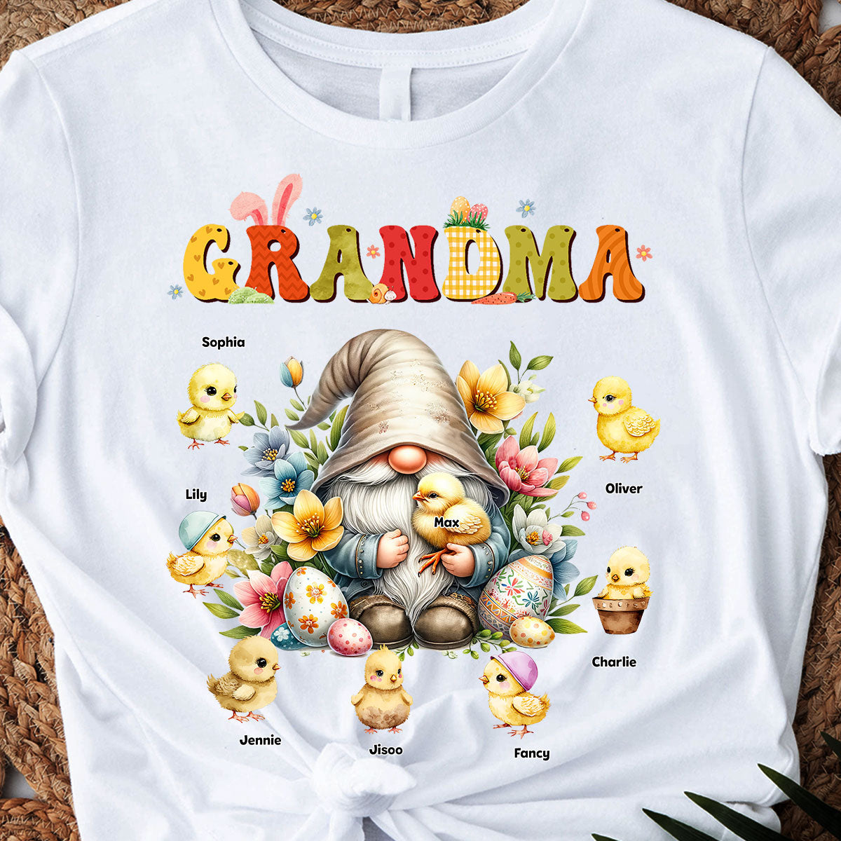 Ostergeschenk für Oma: Wichtel-Motiv – Personalisiertes Oma-T-Shirt und Hoodie