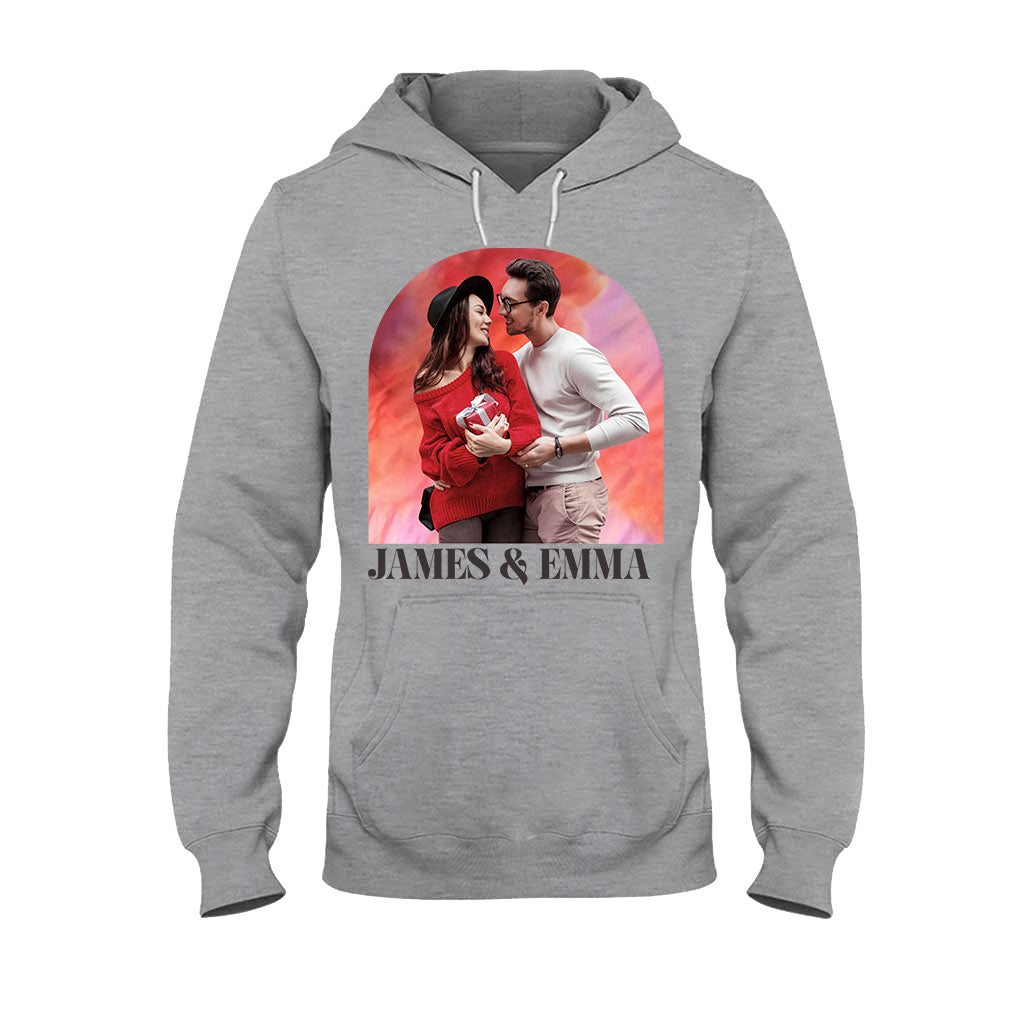 Der Film „Love Tour“ – Personalisiertes Partner-T-Shirt und Hoodie