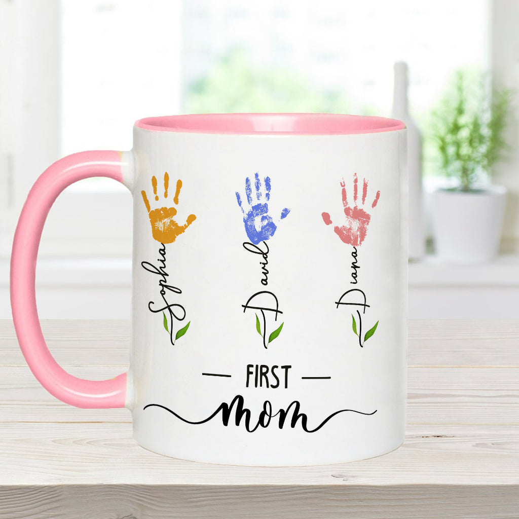 Erst Mama, jetzt Oma – personalisierte Tasse mit Muttermotiv