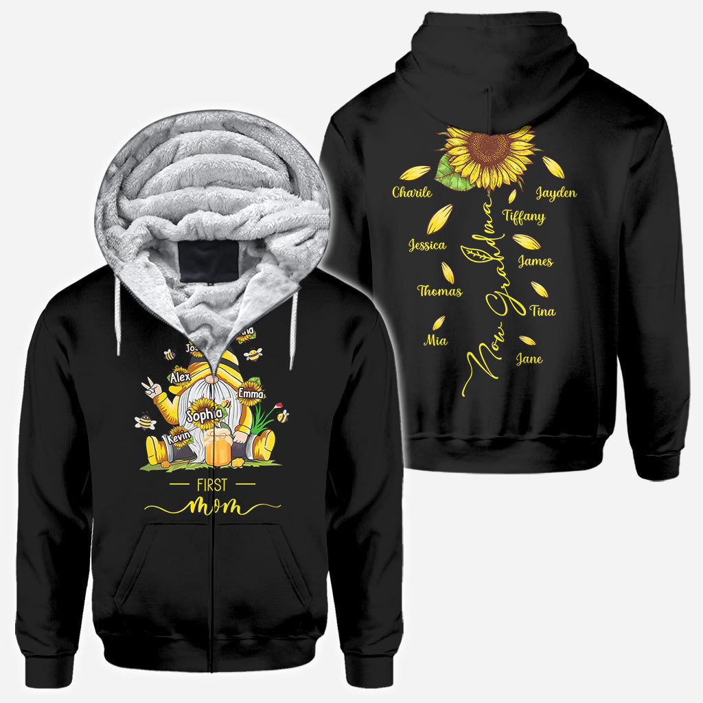 Erst Mutter, jetzt Oma – Personalisiertes Mutter-Shirt mit beliebigem Kindernamen