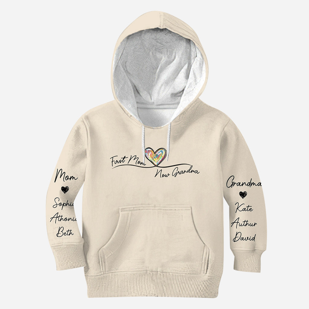 Erst Mama, jetzt Oma – personalisiertes Oma-Shirt