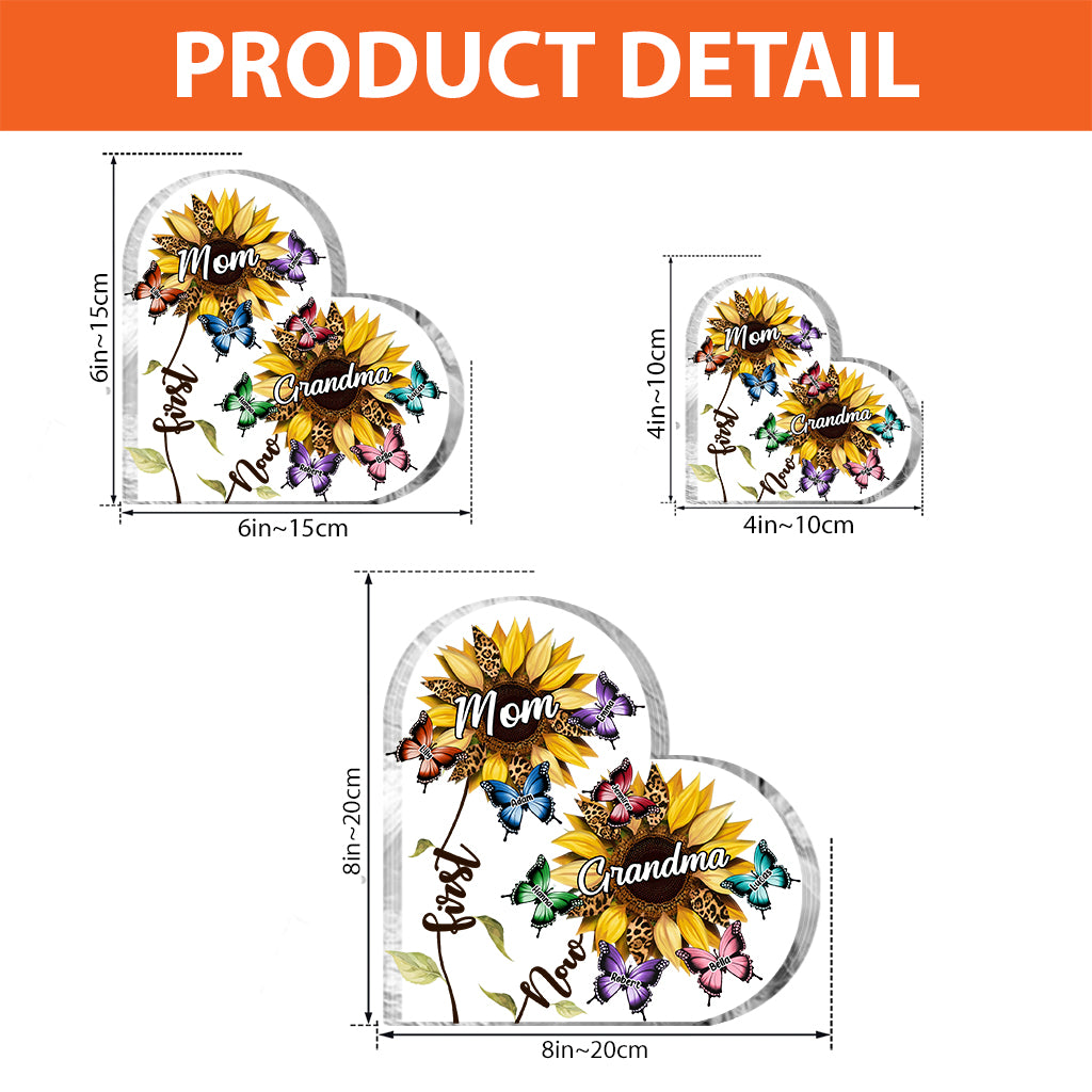 Erst Mama, jetzt Oma – Sonnenblumen-Schmetterling – Personalisierte, individuell geformte Acrylplakette für Oma