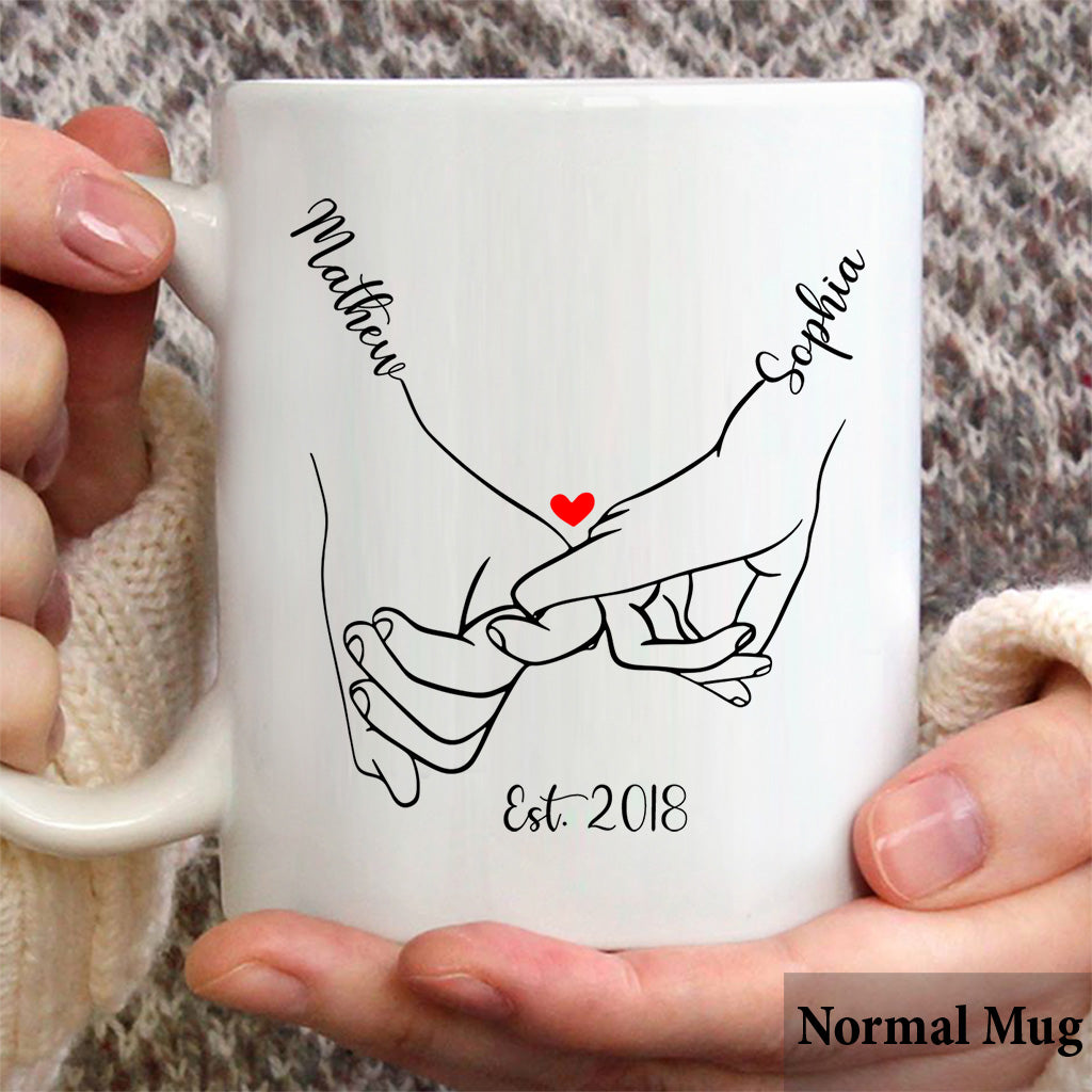 Händchenhalten – Personalisierte Tasse für Paare