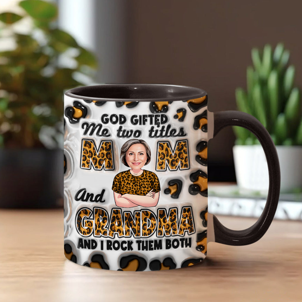 Gott schenkte mir zwei Titel – Personalisierte Tasse mit Oma-Akzent
