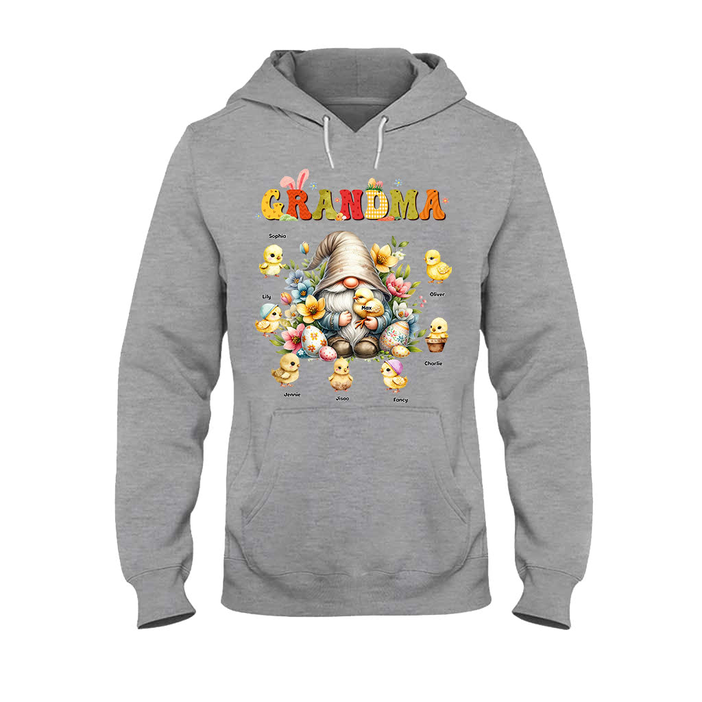 Ostergeschenk für Oma: Wichtel-Motiv – Personalisiertes Oma-T-Shirt und Hoodie