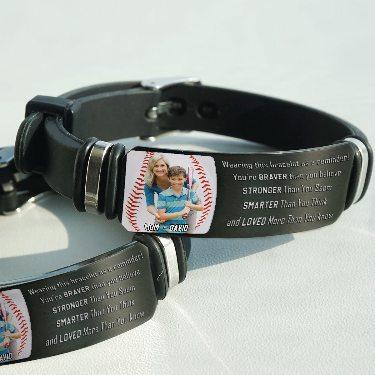 Du bist mutiger, als du glaubst – Personalisiertes Baseball-Armband mit Gravur