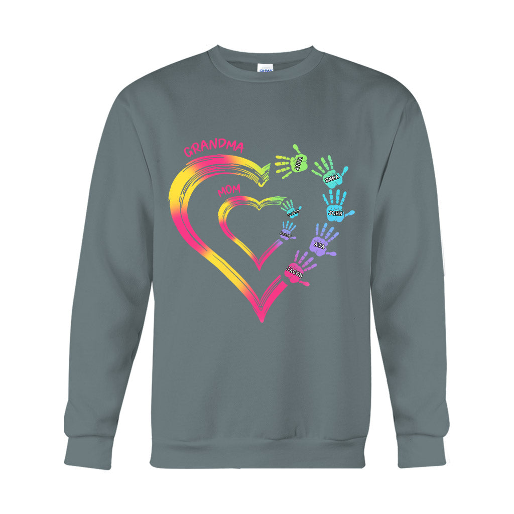 Beliebiger Titel für Mutter und Oma, Doppelherz, bunt - Personalisiertes Oma-T-Shirt und Hoodie