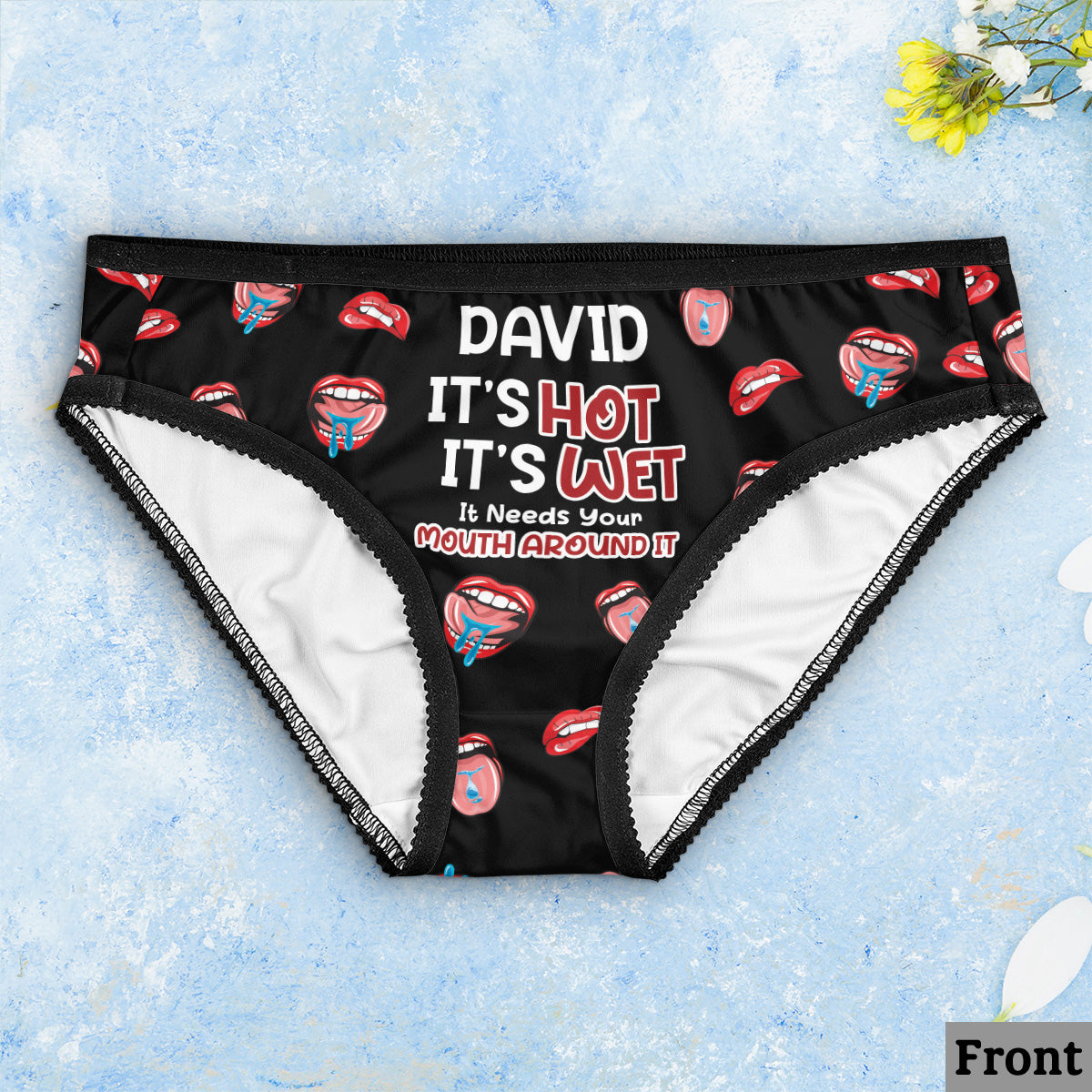 Es ist heiß, es ist feucht – personalisierte Damen-Slips mit Spitzenbordüre für Paare