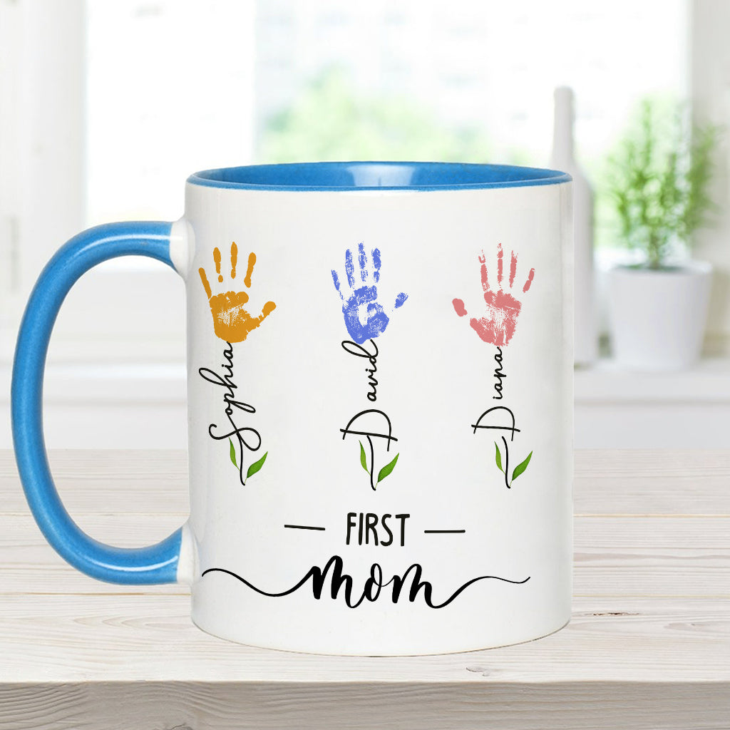 Erst Mama, jetzt Oma – personalisierte Tasse mit Muttermotiv