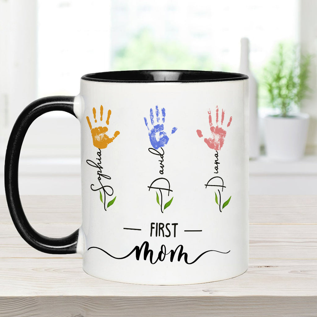 Erst Mama, jetzt Oma – personalisierte Tasse mit Muttermotiv