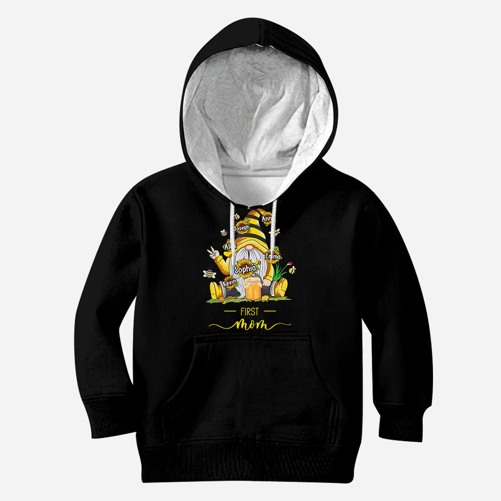 Erst Mutter, jetzt Oma – Personalisiertes Mutter-Shirt mit beliebigem Kindernamen