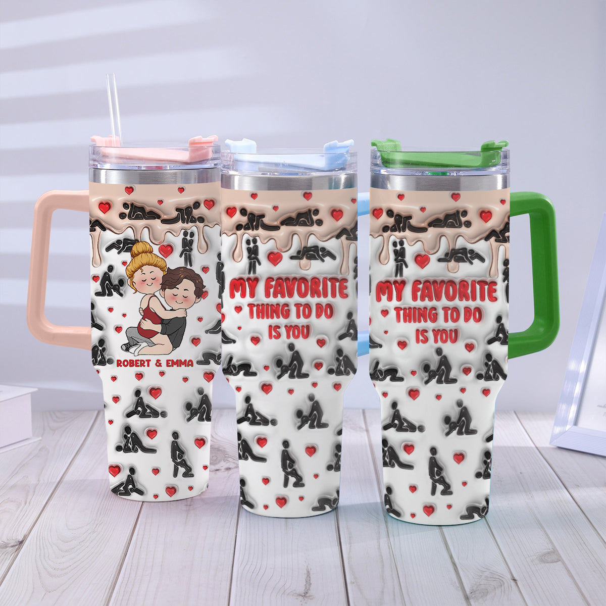 „Meine Lieblingsbeschäftigung ist mit dir“ – personalisierter Paar-Trinkbecher mit Henkel