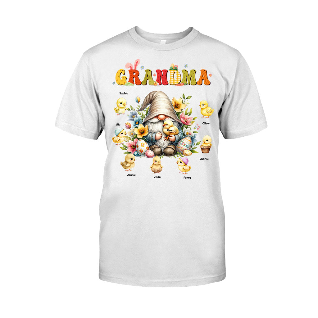 Ostergeschenk für Oma: Wichtel-Motiv – Personalisiertes Oma-T-Shirt und Hoodie
