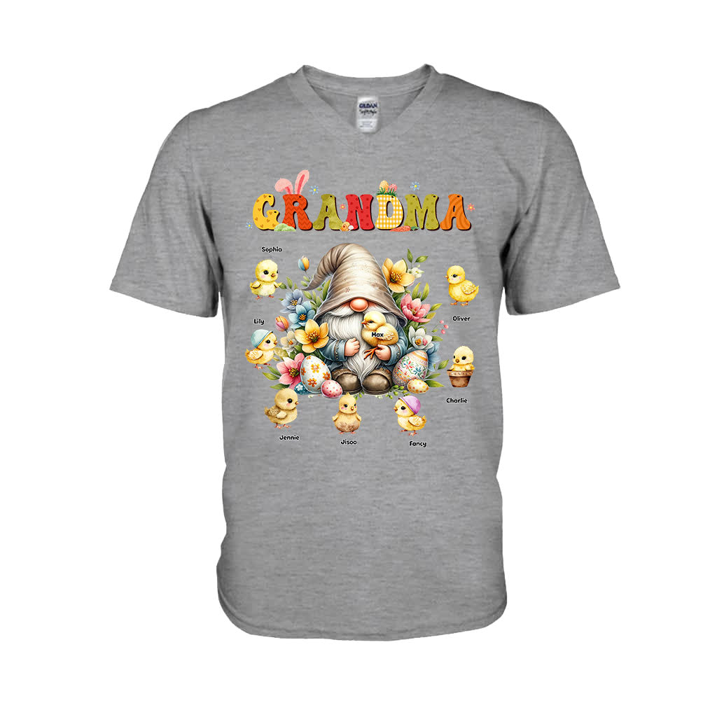 Ostergeschenk für Oma: Wichtel-Motiv – Personalisiertes Oma-T-Shirt und Hoodie