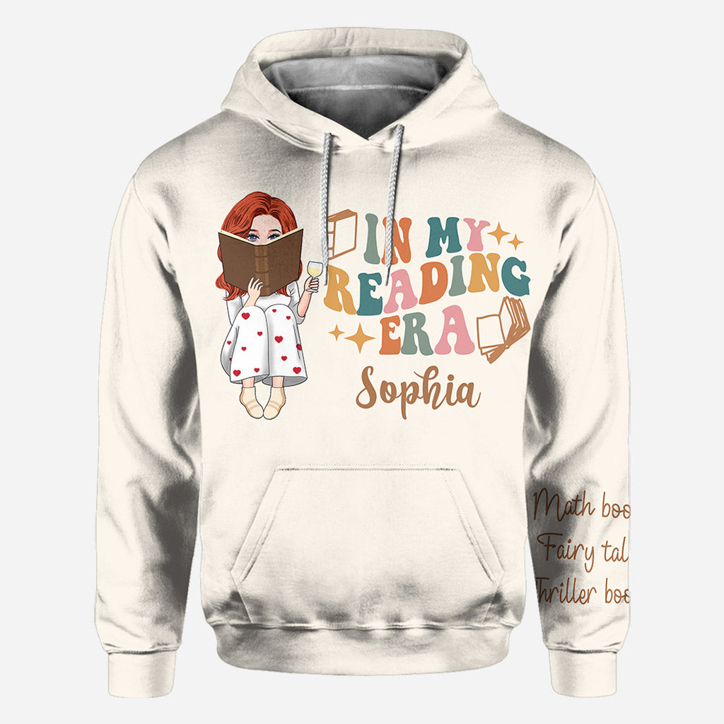 In meiner Lesephase – Personalisiertes T-Shirt mit Buchmotiv