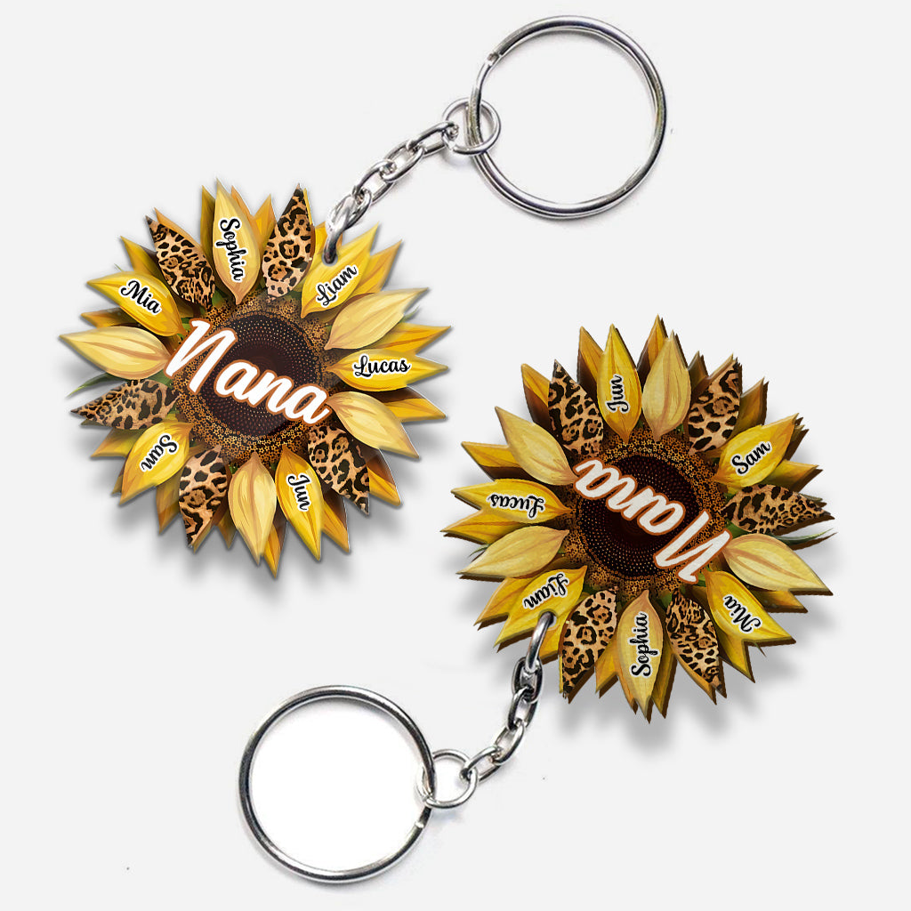 Nana Mom Auntie Family Sunflower - Personalized Grandma Keychain