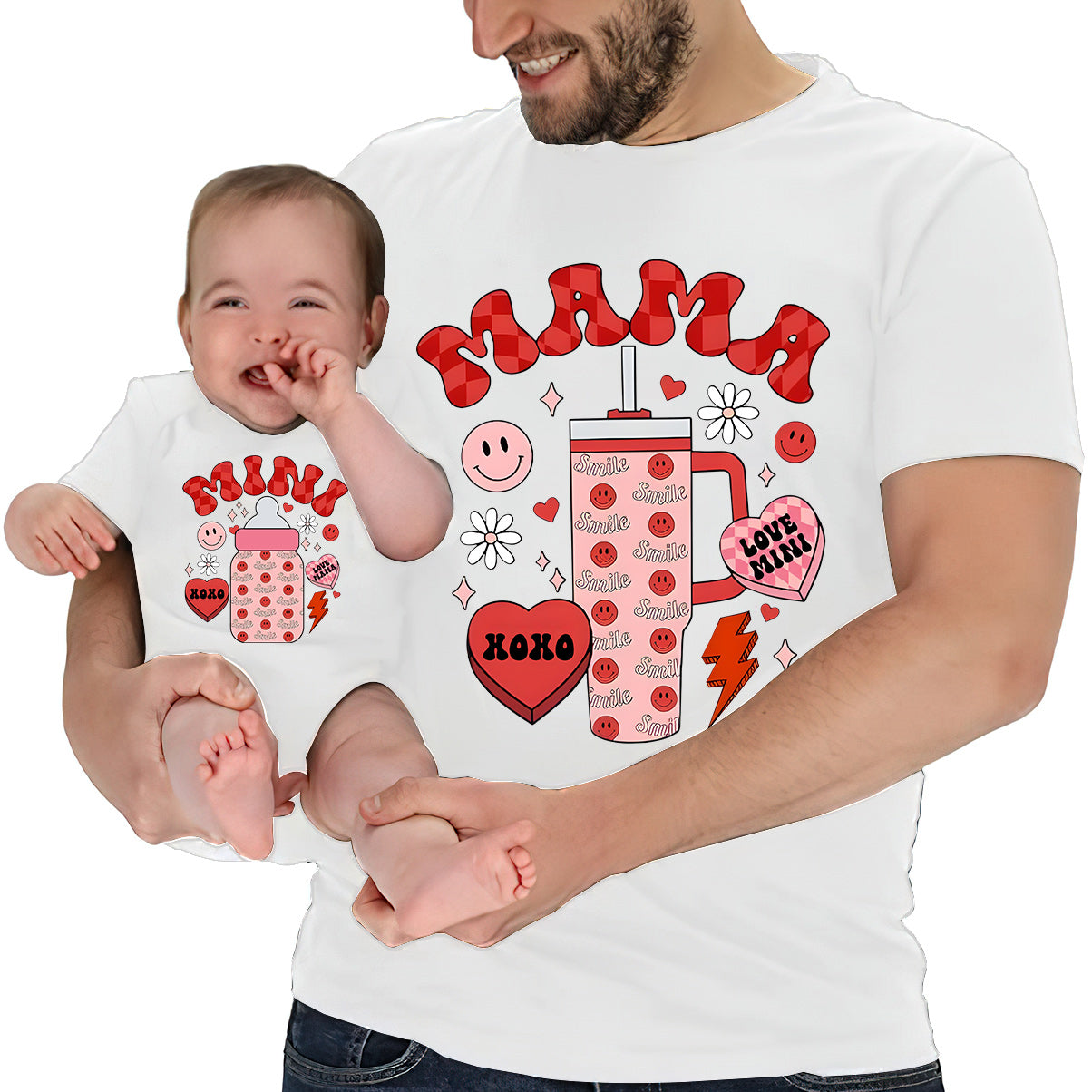 Mama und Mini – Personalisiertes Mutter-T-Shirt und Baby-Body