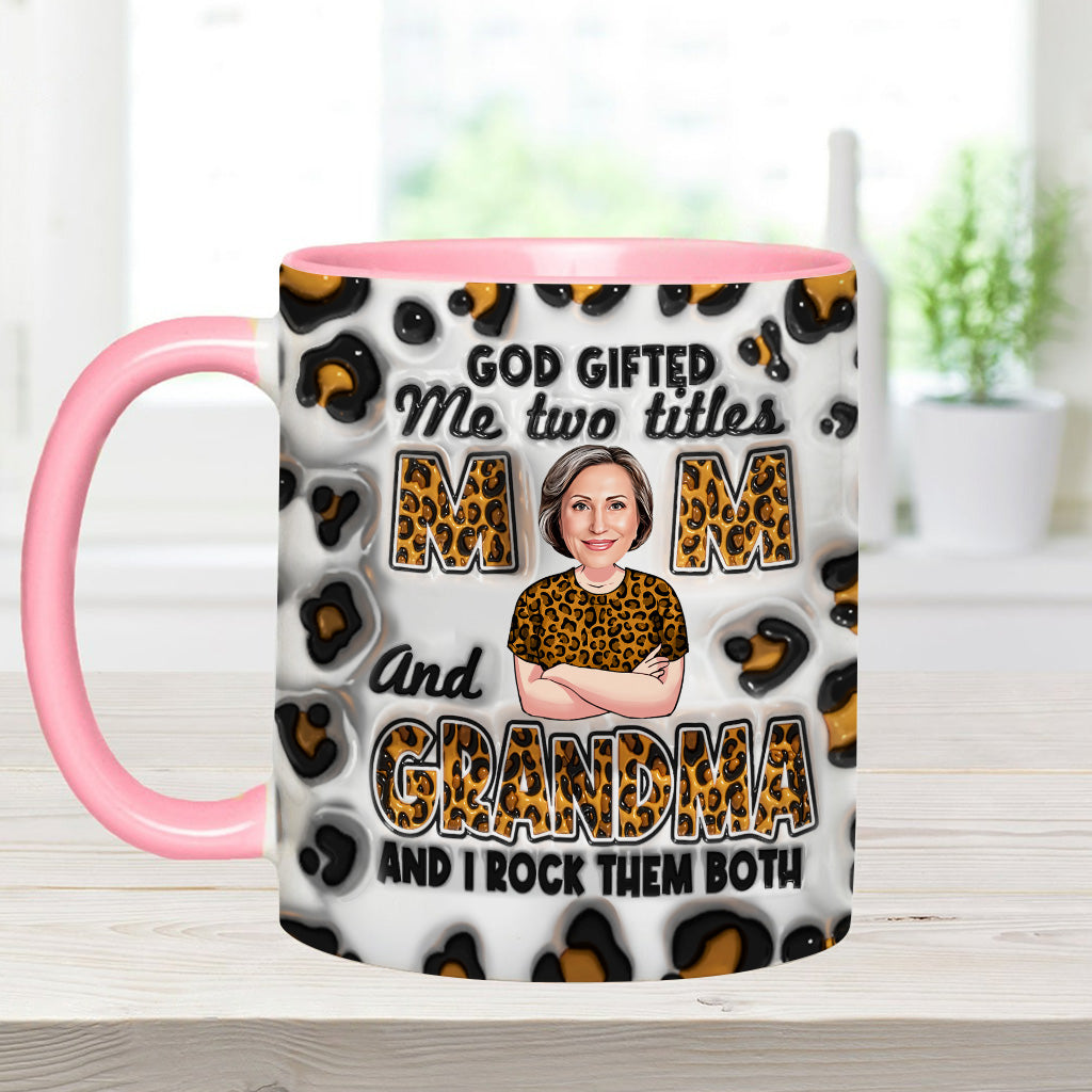 Gott schenkte mir zwei Titel – Personalisierte Tasse mit Oma-Akzent