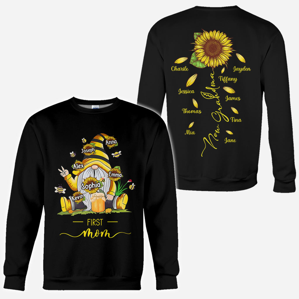 Erst Mutter, jetzt Oma – Personalisiertes Mutter-Shirt mit beliebigem Kindernamen