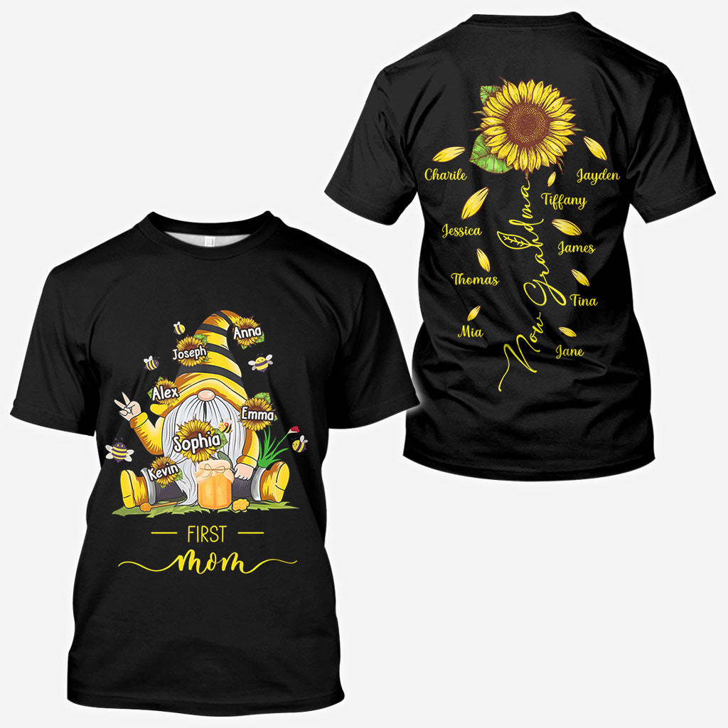 Erst Mutter, jetzt Oma – Personalisiertes Mutter-Shirt mit beliebigem Kindernamen