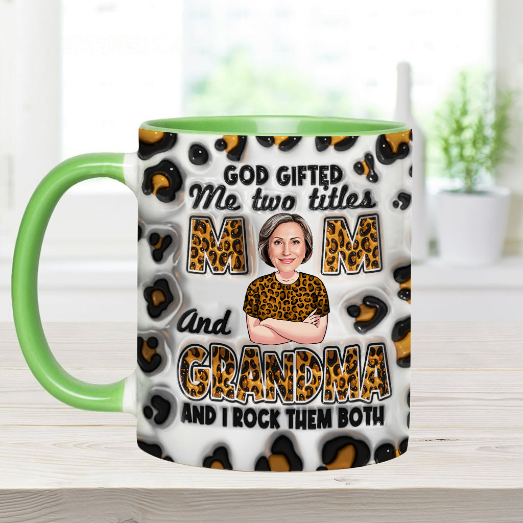 Gott schenkte mir zwei Titel – Personalisierte Tasse mit Oma-Akzent