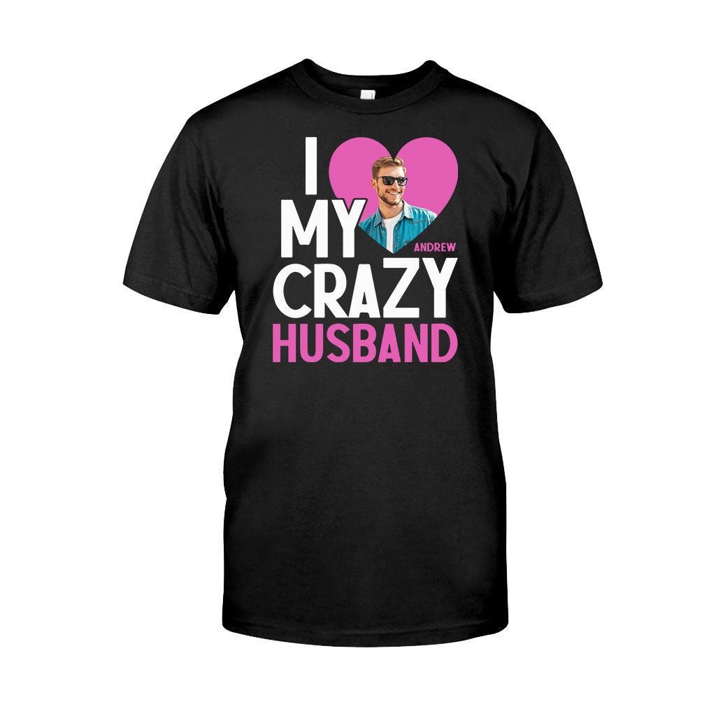 Ich liebe meine verrückte Frau – Personalisiertes T-Shirt und Hoodie für Ehepaare