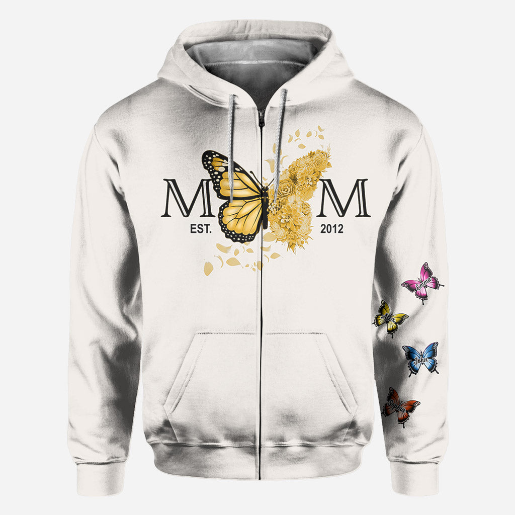 Mama-Shirt mit Schmetterlingsmotiv (beliebiges Geburtsjahr) – Personalisiertes Mutter-Shirt
