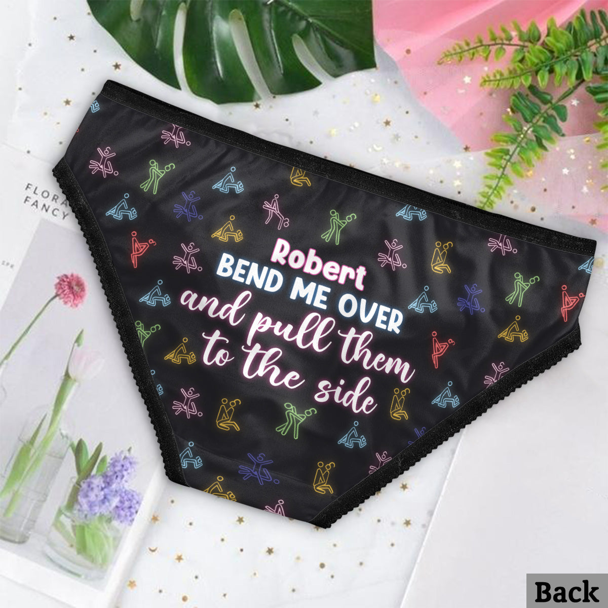 Beug mich vor und zieh sie zur Seite - Personalisierte Damen-Slips mit Spitzenbordüre für Paare