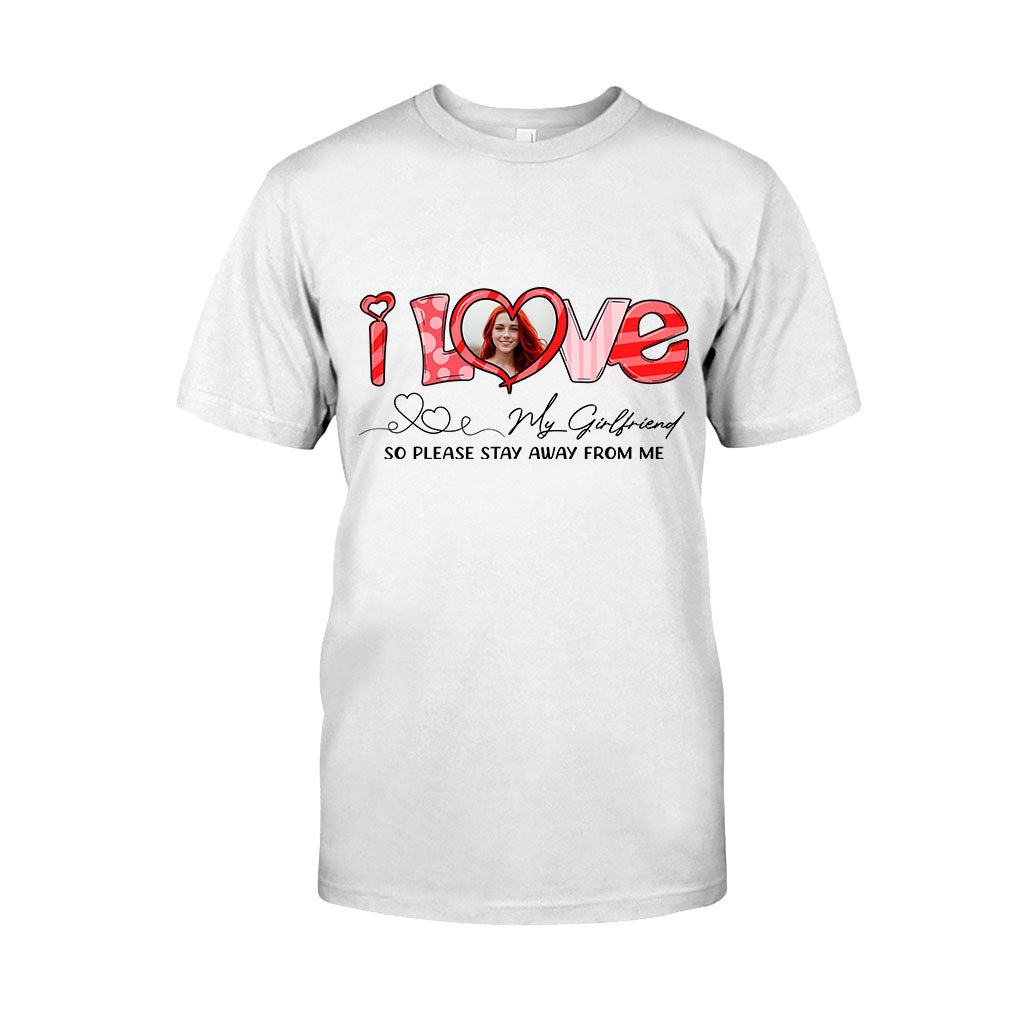 Ich liebe meine Freundin, meinen Freund, meinen Ehemann, meine Ehefrau – Personalisiertes T-Shirt und Hoodie für Paare mit individuellem Foto