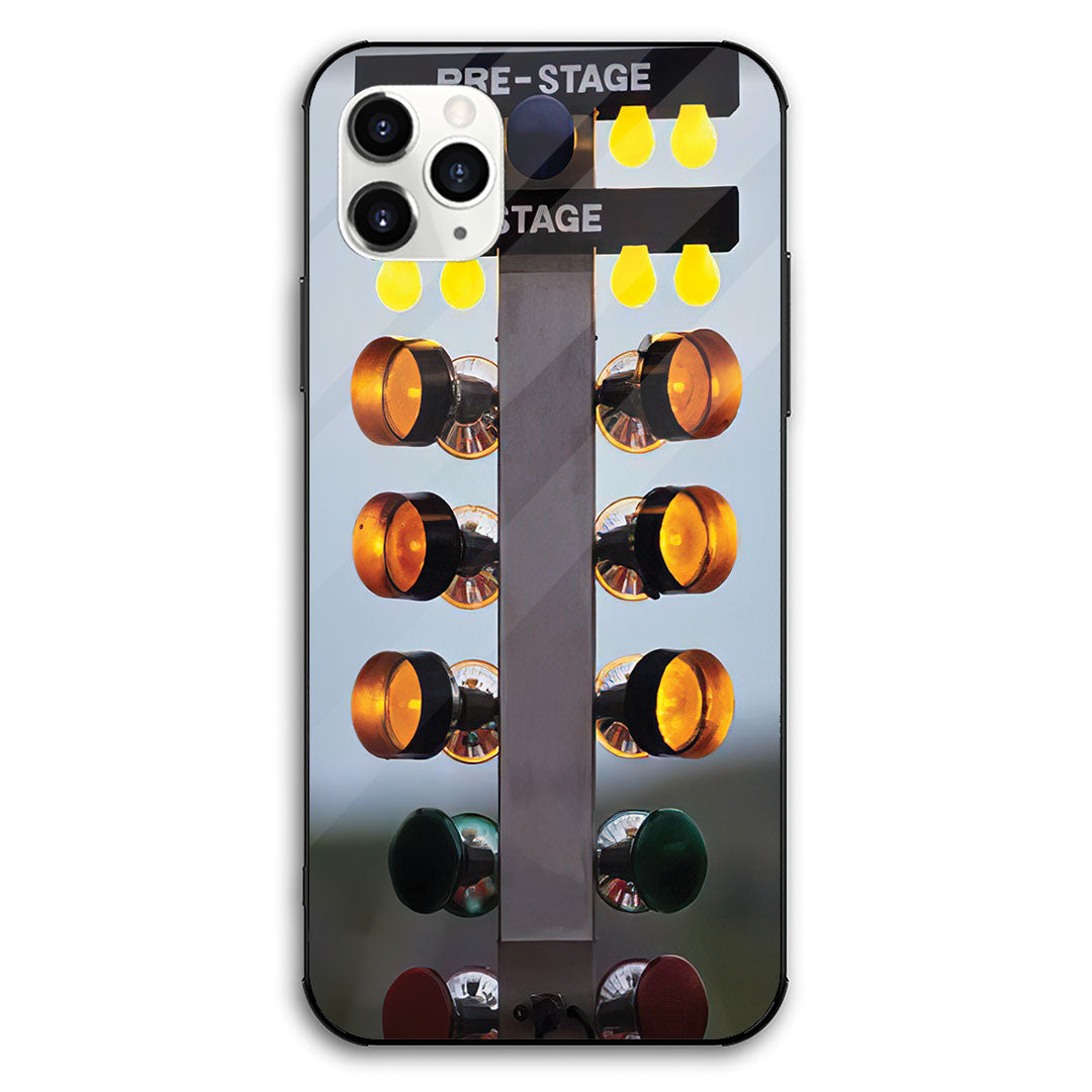 Ich bin nicht wie die meisten Frauen – Rennsport-Handyhülle