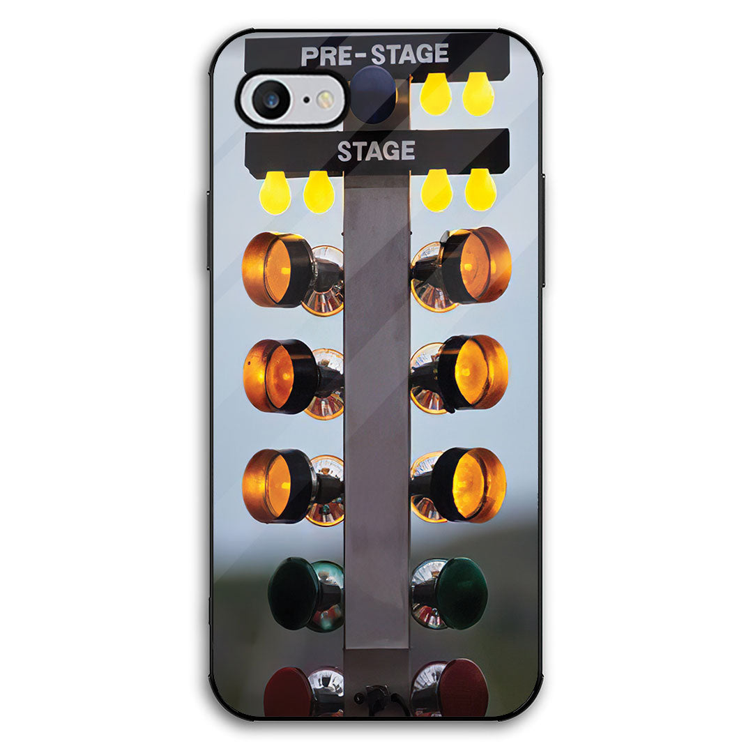 Ich bin nicht wie die meisten Frauen – Rennsport-Handyhülle