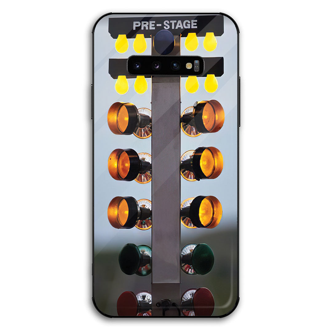 Ich bin nicht wie die meisten Frauen – Rennsport-Handyhülle