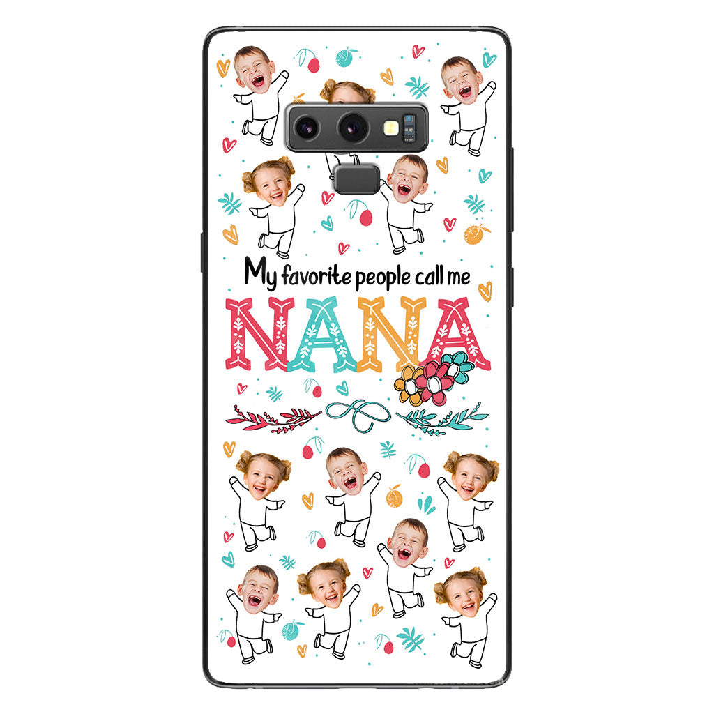 Meine Lieblingsmenschen nennen mich Nana – Geschenk für Oma, Mama – Personalisierte Handyhülle