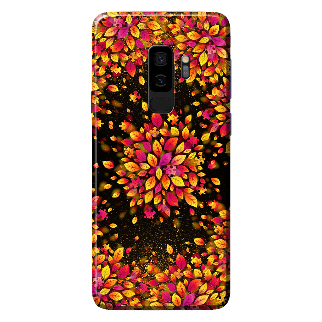 Sei freundlich – Personalisierte Handyhülle zur Sensibilisierung für Autismus